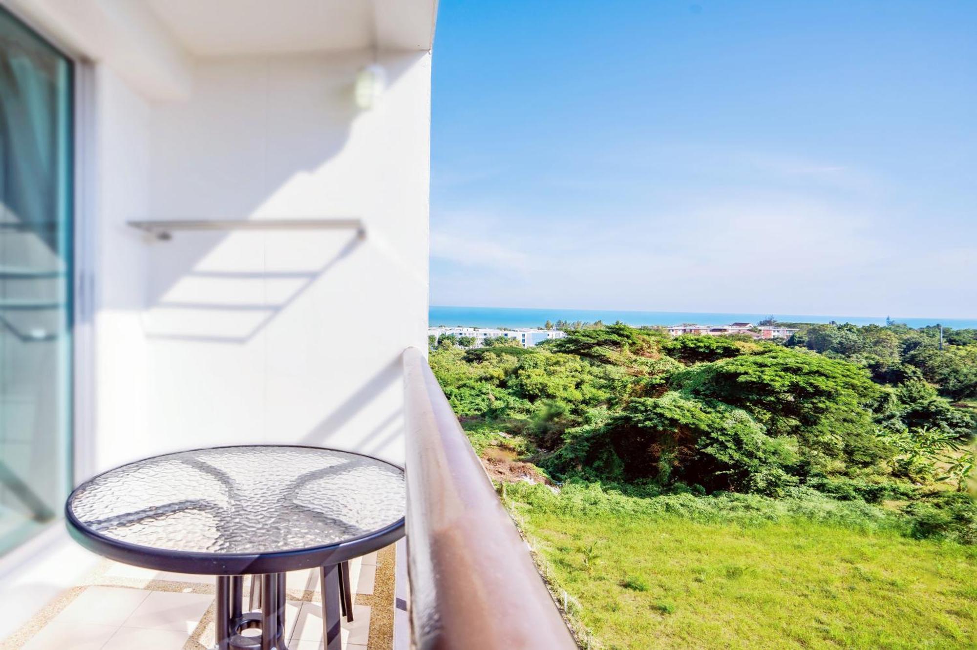 Hua Hin First - Happy Rentアパートメント エクステリア 写真